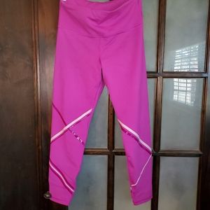 Old Navy Fuchsia Workout leggings